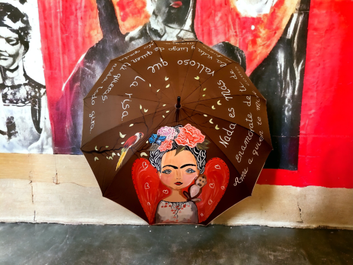 LOVE FRIDA KAHLO