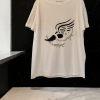 Pie alado camiseta pintada a mano bymirene